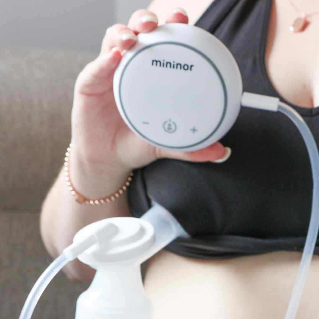 Electric breast pump comfortable easy long battery smart