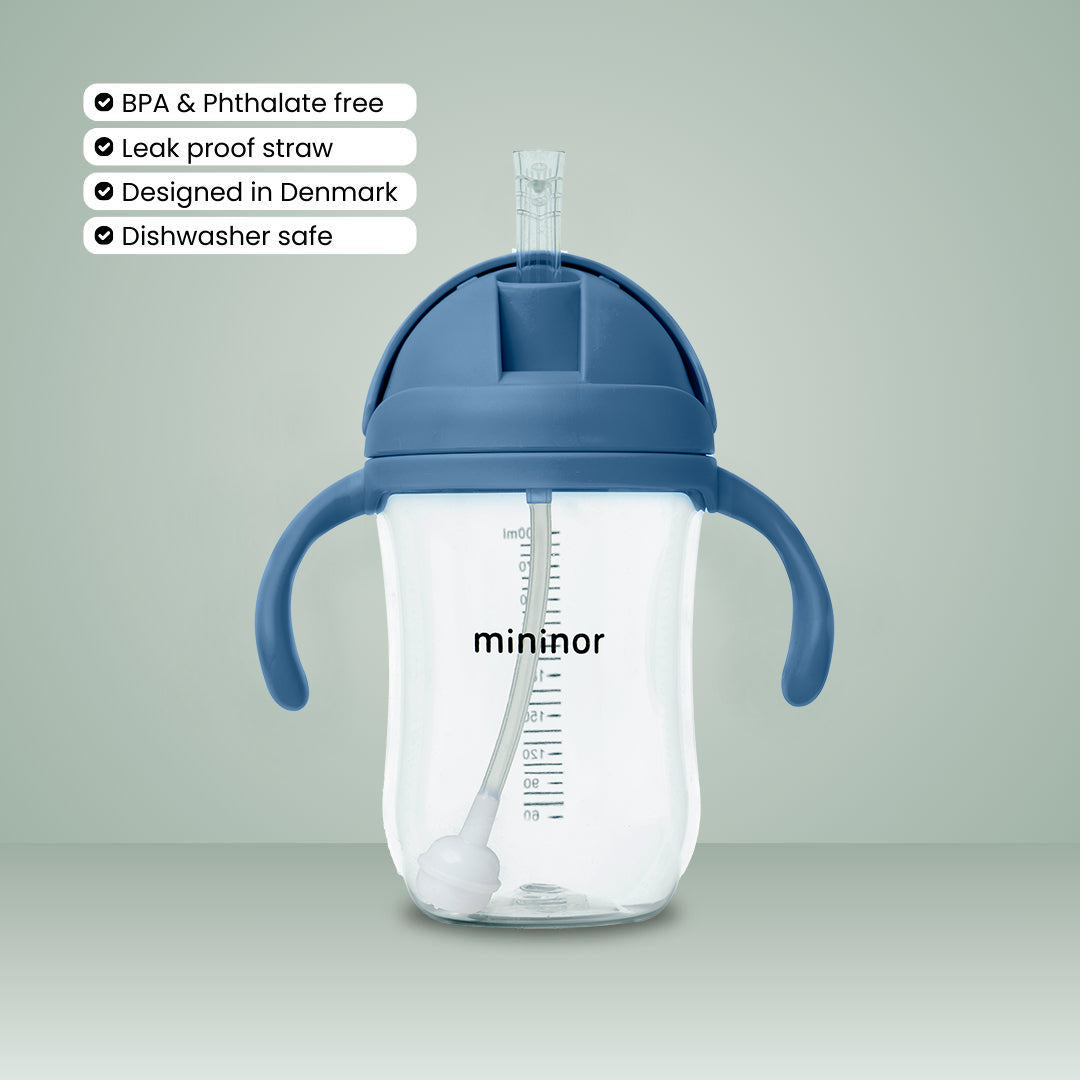 Straw Bottle Tritan 330ml "Blue whale"